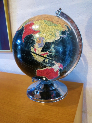 Pre Mid-Century world globe - made in Chicago, USA