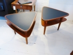 Pair of Guitar pick side tables USA 1950
Walnut & high-grade surface linoleum
Fully restored