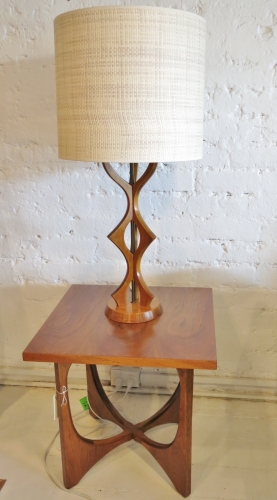 American Mid Century sculptural lamp & table