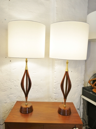 #3Pair of Mid Century Modern Table Lamps