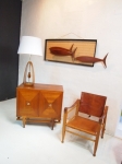 Safari chair
Original patinated leather
Woodwork fully restored
Origin: Europe