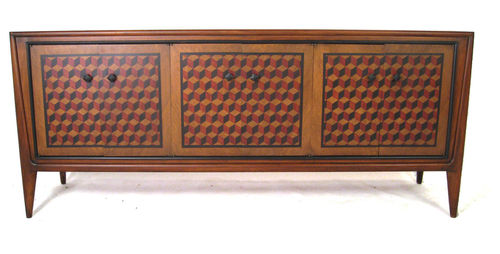 Credennza_with_fine_marquetry