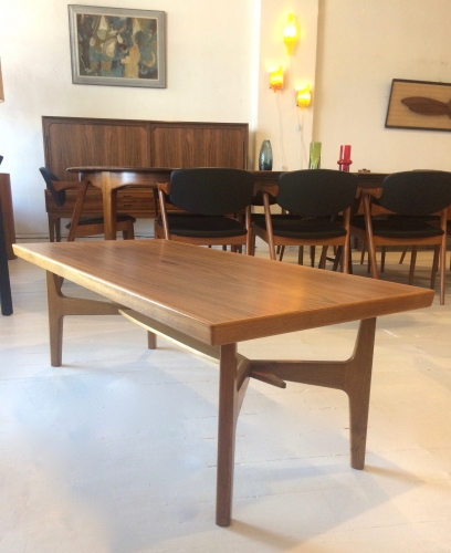 Danish Mid Century Rosewood & Oak coffee table with sculpted base